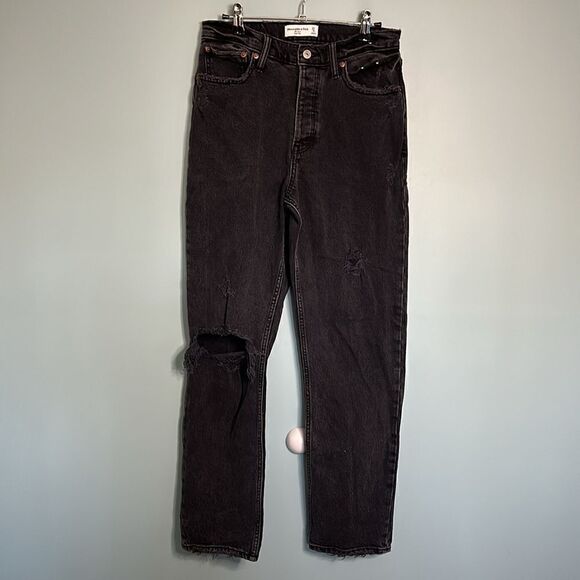 Abercrombie The Dad High Rise Distressed Jeans - Picture 2 of 10